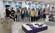 创新创业实践学院组织2020级新生参观大学生创新创业基地 